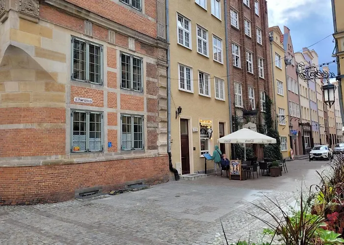 Stare Z Widokiem Na Motlawe Apartment